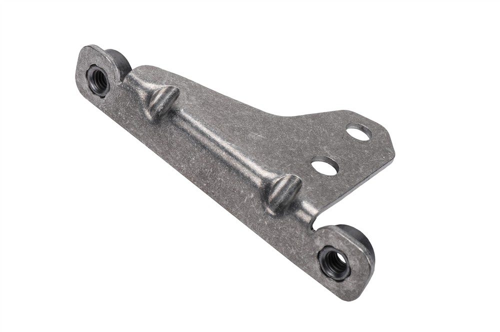 GM Genuine Parts Differential Housing Bracket 84916465 — image 2